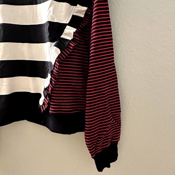 Sundays NYC Women's Ruffle Striped Long Sleeve Pullover Sweatshirt Small NWT - Picture 8 of 8